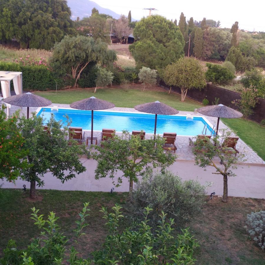 Villa Antia Metaxata Luaran gambar